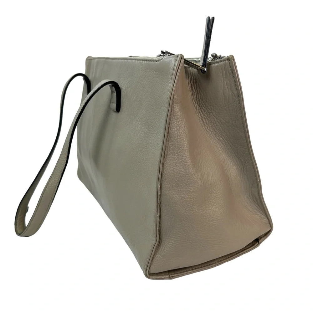 T Tahari Leather Tote Bag Tan Structured Everyday Work Shoulder Bag Zip Neutral
